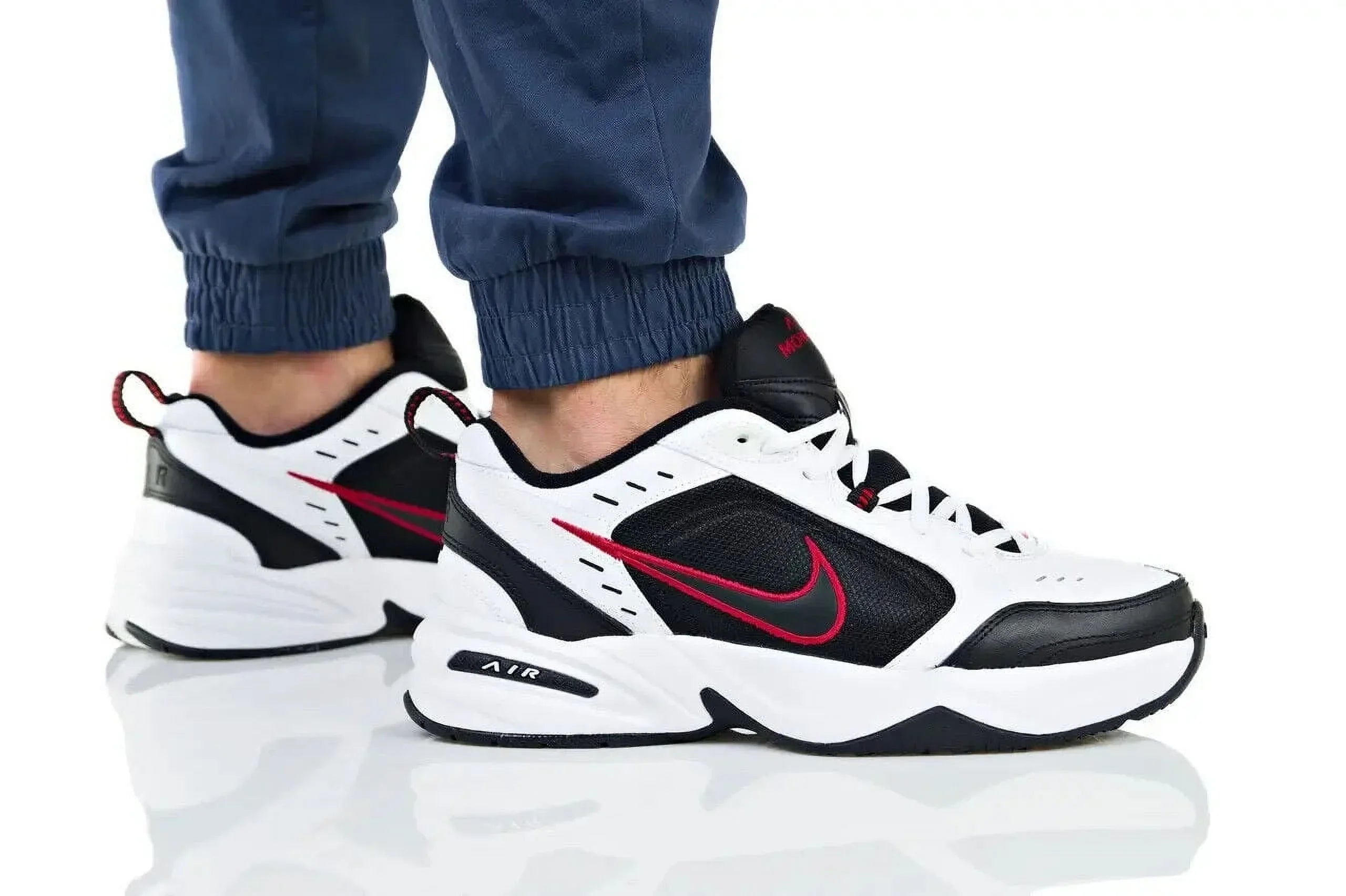 NIKE AIR MONARCH IV LACE-UP LO RUNNING SizeNEAKER MEN SizeHOESize WHITE/BLACK SizeIZE 7 NEW