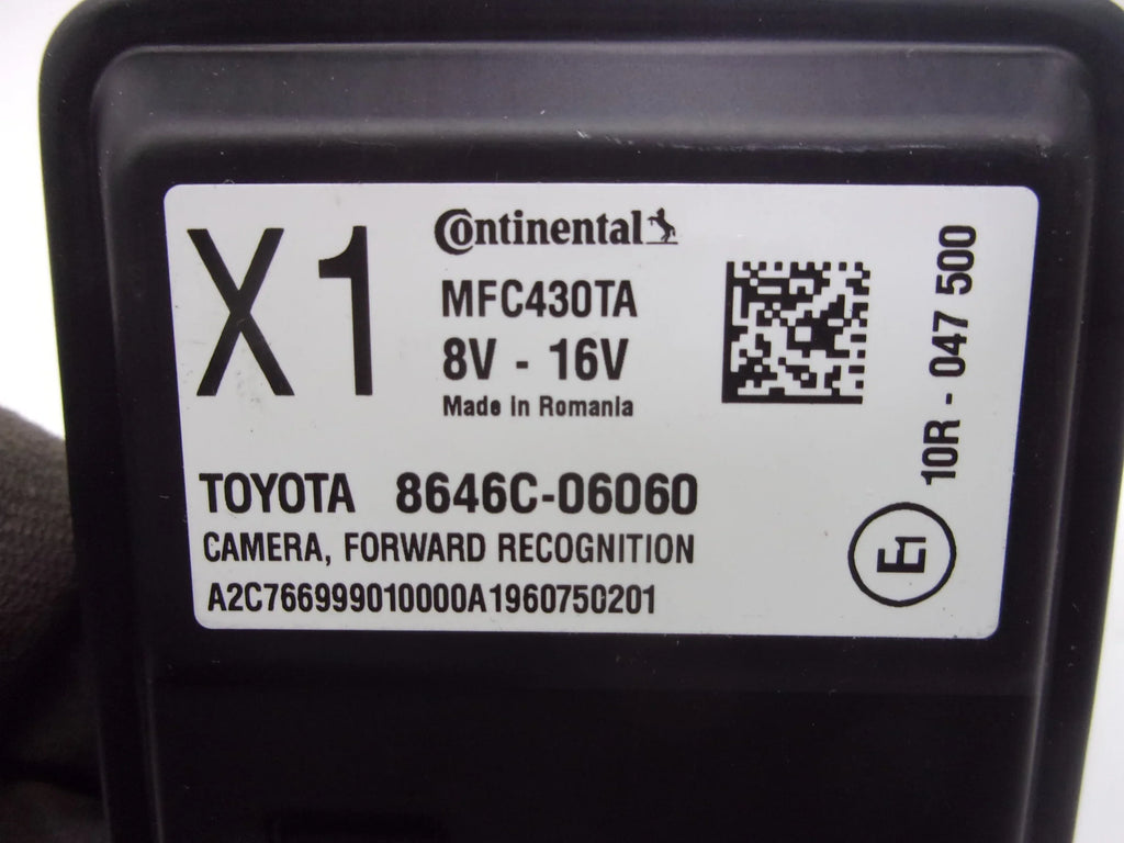 Pre-Owned 2019 Toyota Camry Forward View Lane Departure Camera ID 8646C-06060 OEM (Good)