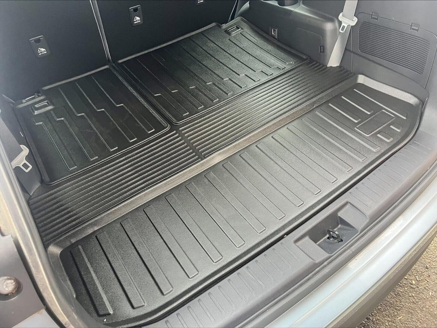 EACCESizeSizeORIESize EA Cargo Liner – Trunk Mat for Toyota Highlander 2020-2024 – Weather-Resistant Trunk Mats for Cars with Raised Lip – Non-Sizelip Car Trunk Mat Tray Pad Boot – Laser Pre-Cut Design