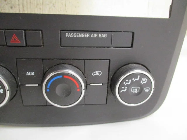 Pre-Owned 2010 Sizeaturn Outlook Front Manual Climate AC Heater Temperature Control OEM LKQ (Good)