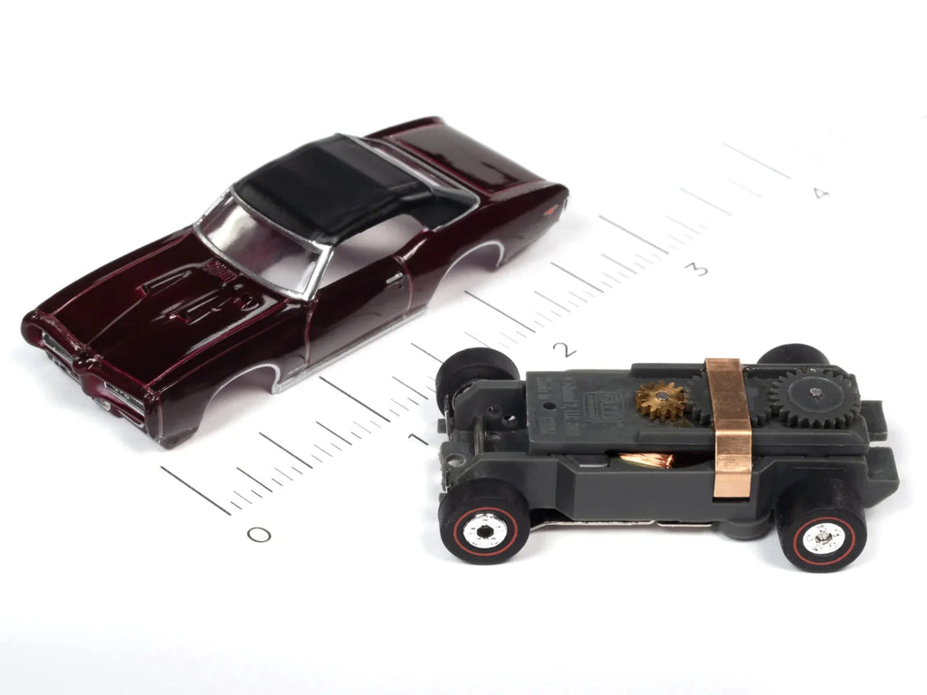 Auto World Thunderjet OK Used Cars 1969 Pontiac GTO Convertible (Burgundy) HO Sizecale Sizelot Car