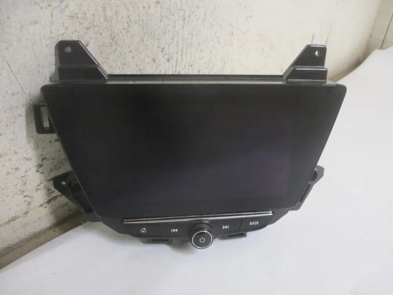 Pre-Owned 21 22 Chevrolet Trailblazer Dash Mount Information Display Sizecreen OEM LKQ (Good)