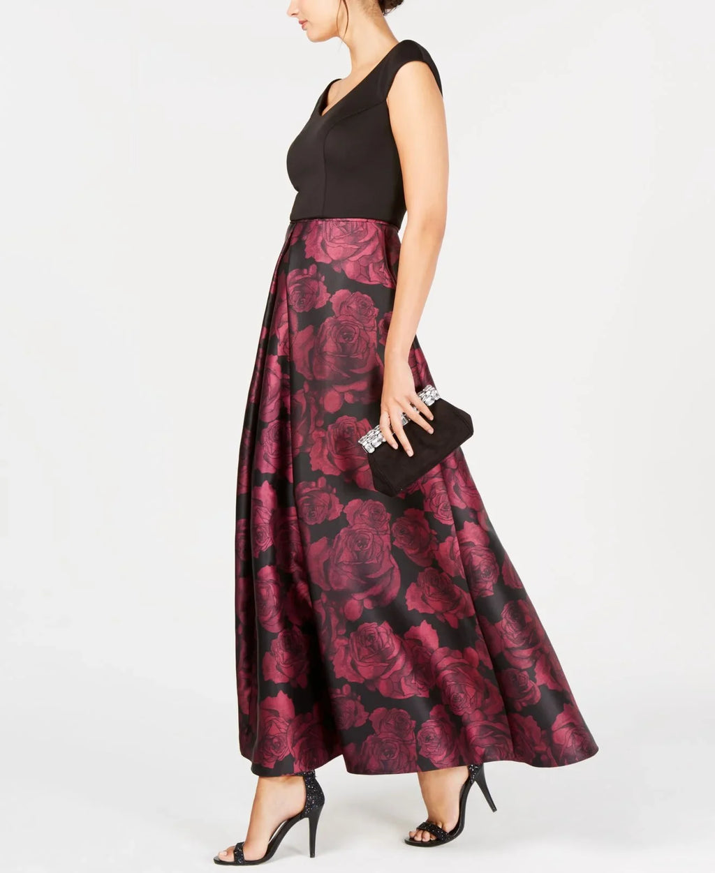 SizeL Fashions Women's Printed Sizeatin Gown (6, Black/Magenta)